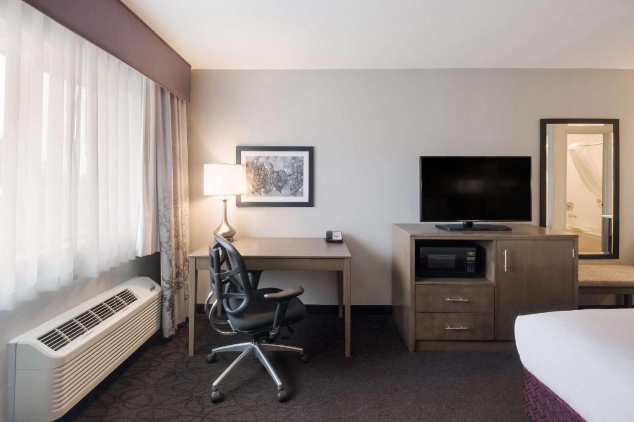 Best Western Mcminnville Inn Экстерьер фото