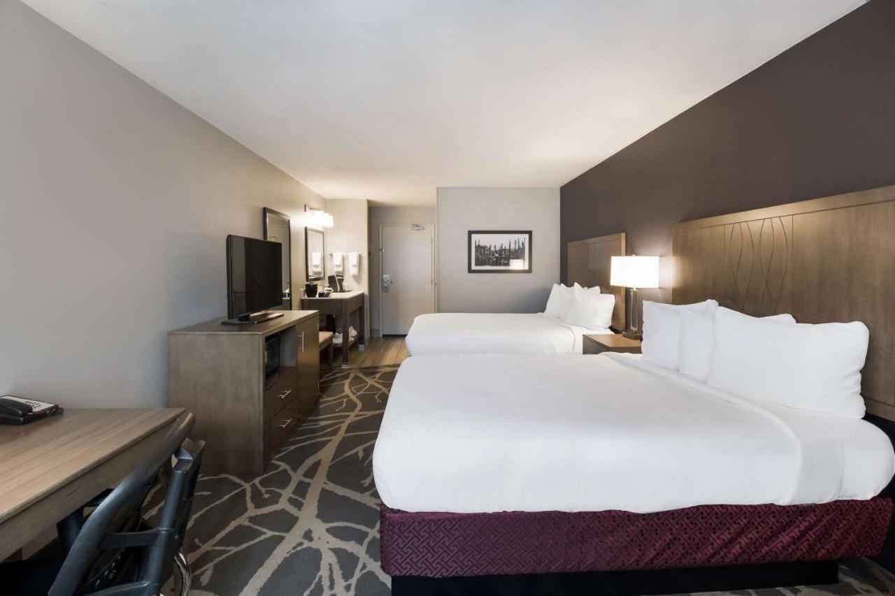 Best Western Mcminnville Inn Экстерьер фото
