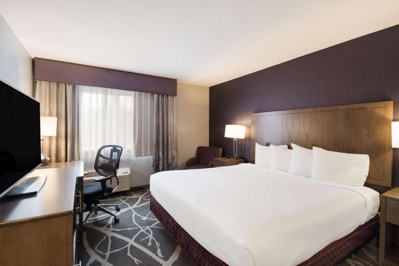 Best Western Mcminnville Inn Экстерьер фото