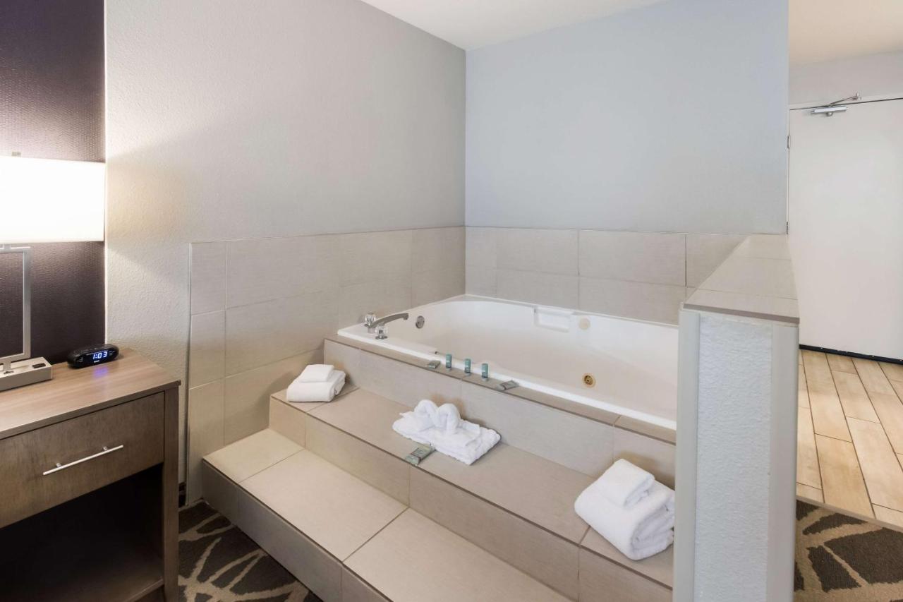 Best Western Mcminnville Inn Экстерьер фото