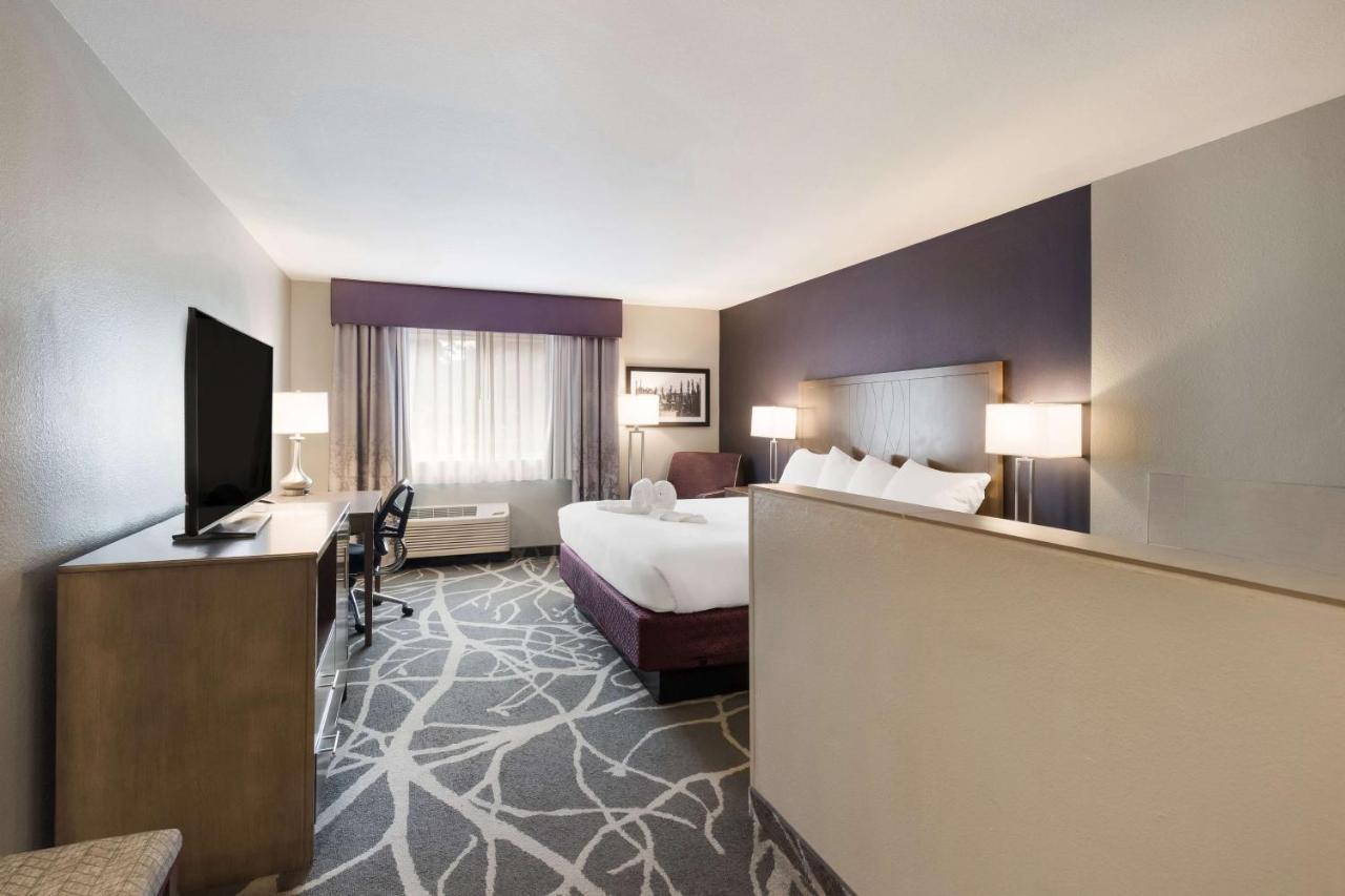 Best Western Mcminnville Inn Экстерьер фото