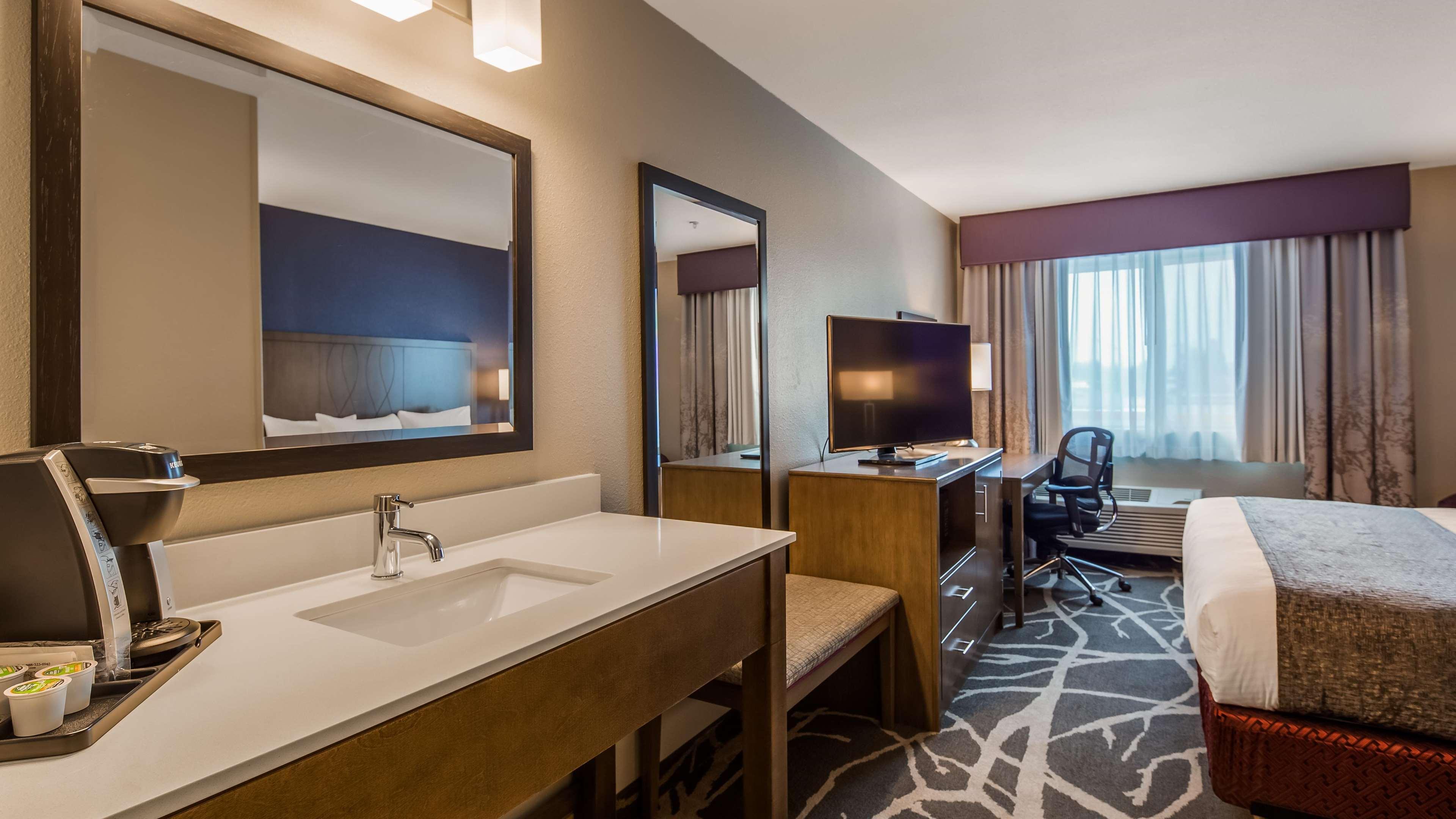 Best Western Mcminnville Inn Экстерьер фото
