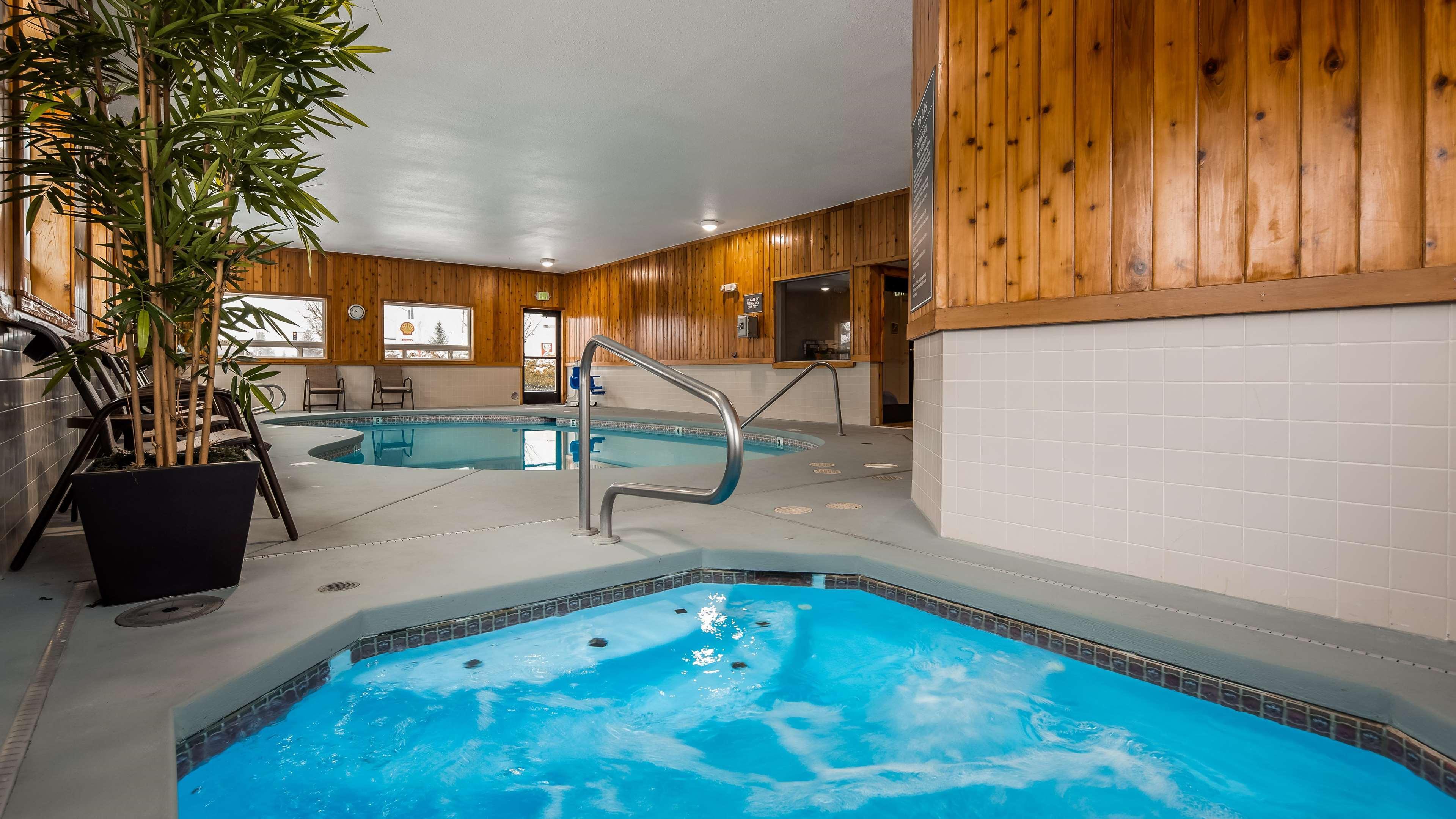 Best Western Mcminnville Inn Экстерьер фото